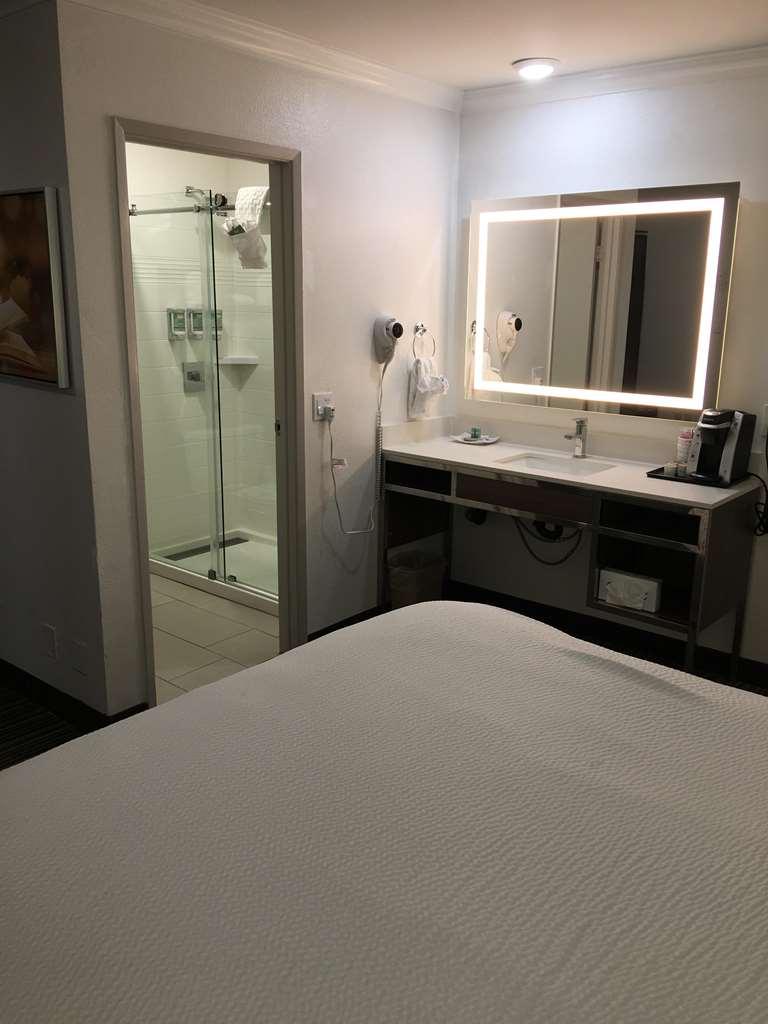 Best Western Courtesy Inn Hotel - Anaheim Resort At The Park Eksteriør bilde