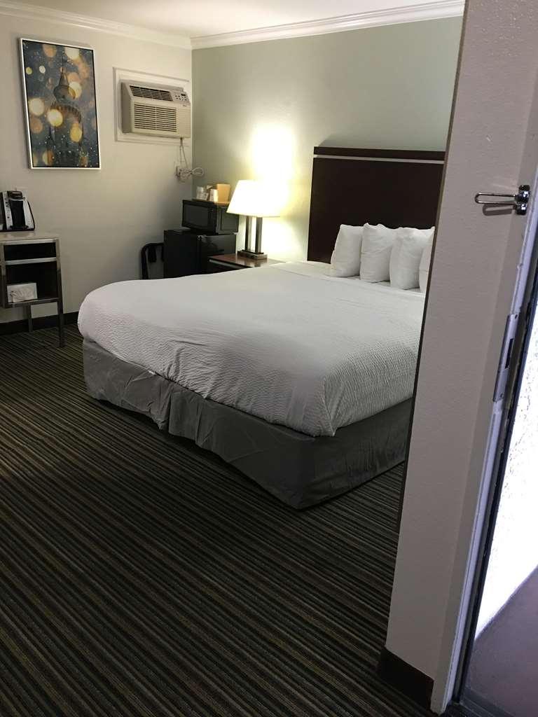Best Western Courtesy Inn Hotel - Anaheim Resort At The Park Rom bilde