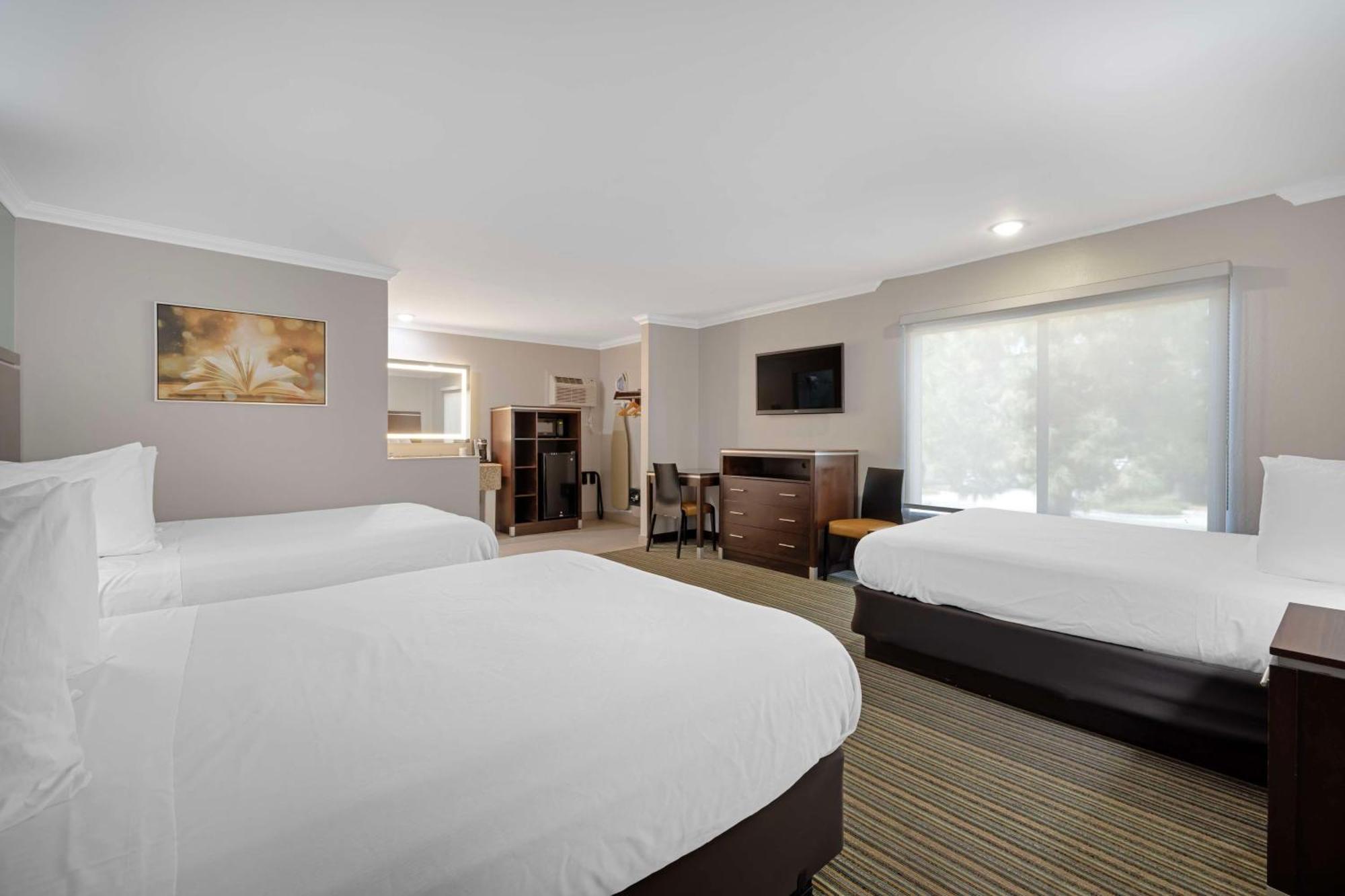 Best Western Courtesy Inn Hotel - Anaheim Resort At The Park Eksteriør bilde