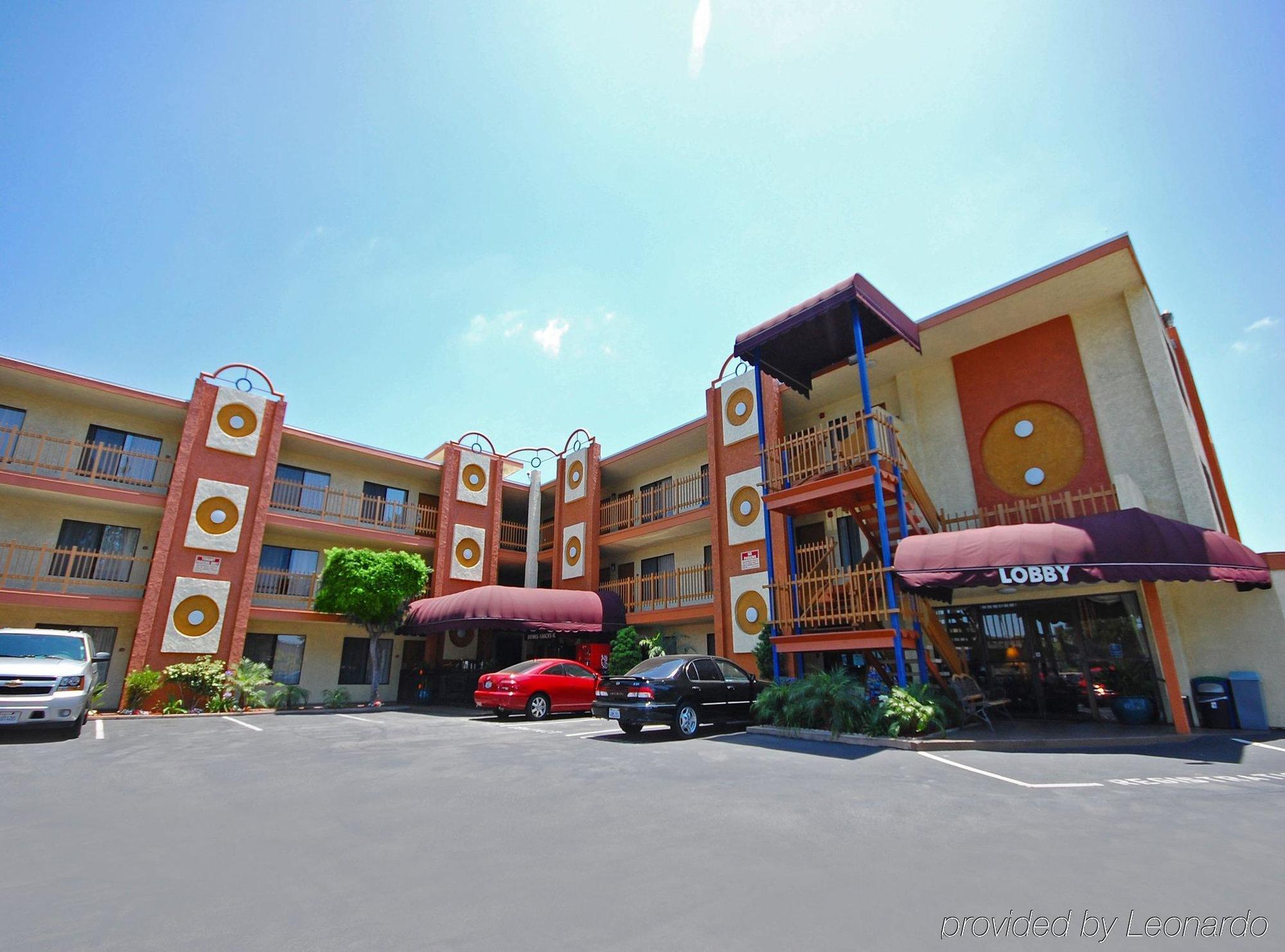 Best Western Courtesy Inn Hotel - Anaheim Resort At The Park Eksteriør bilde