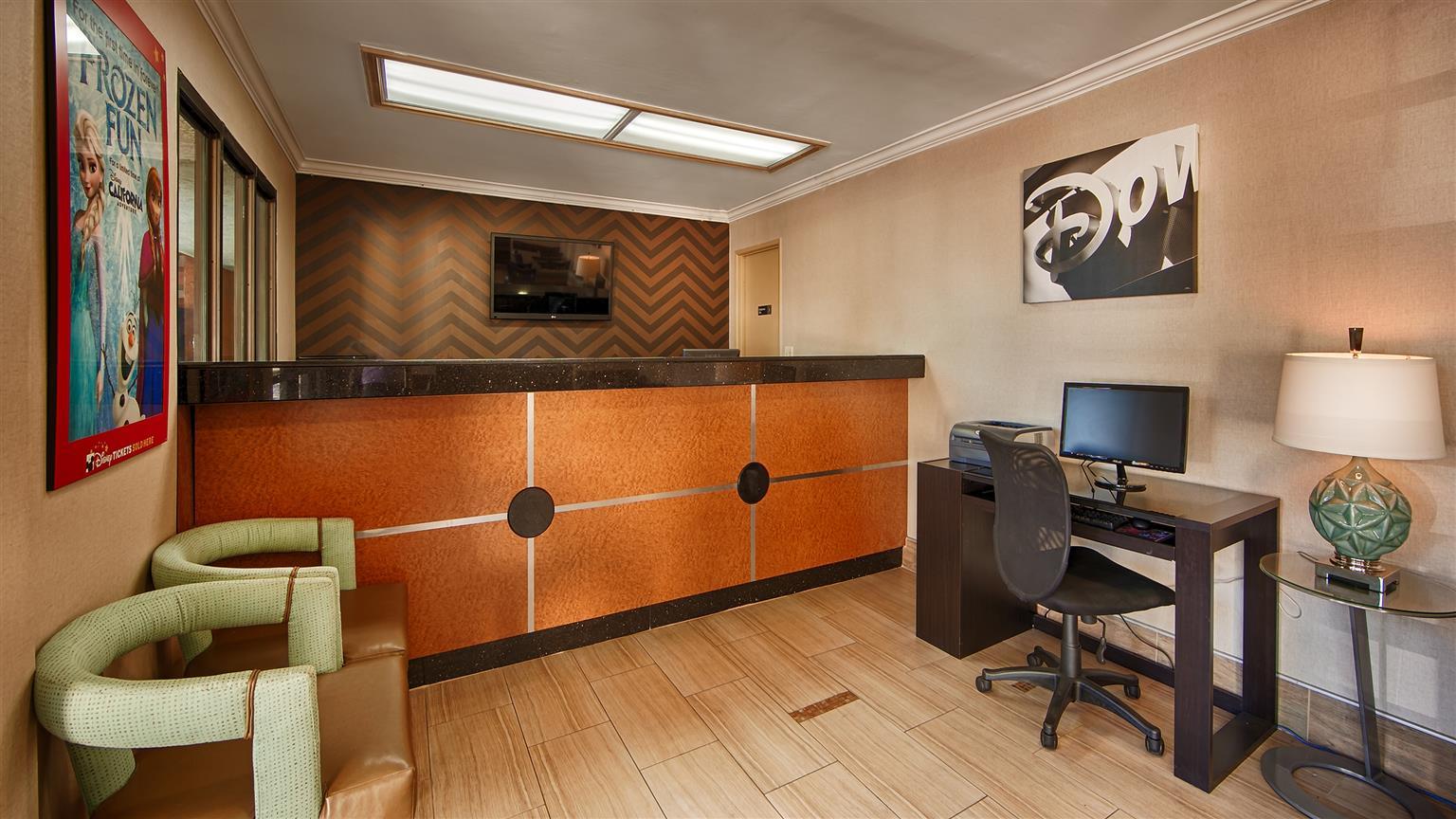 Best Western Courtesy Inn Hotel - Anaheim Resort At The Park Eksteriør bilde